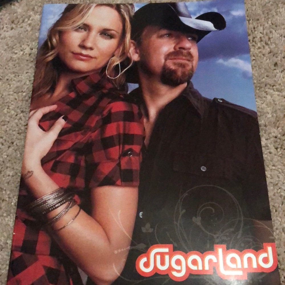 Sugarland Tour Book